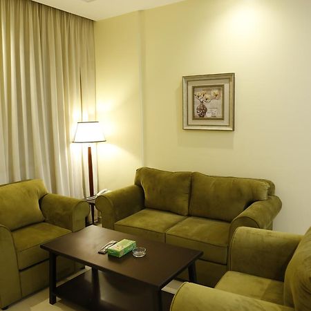 Flora Hotel Suite 2 فلورا2 للشقق المخدومة Rijád Exteriér fotografie