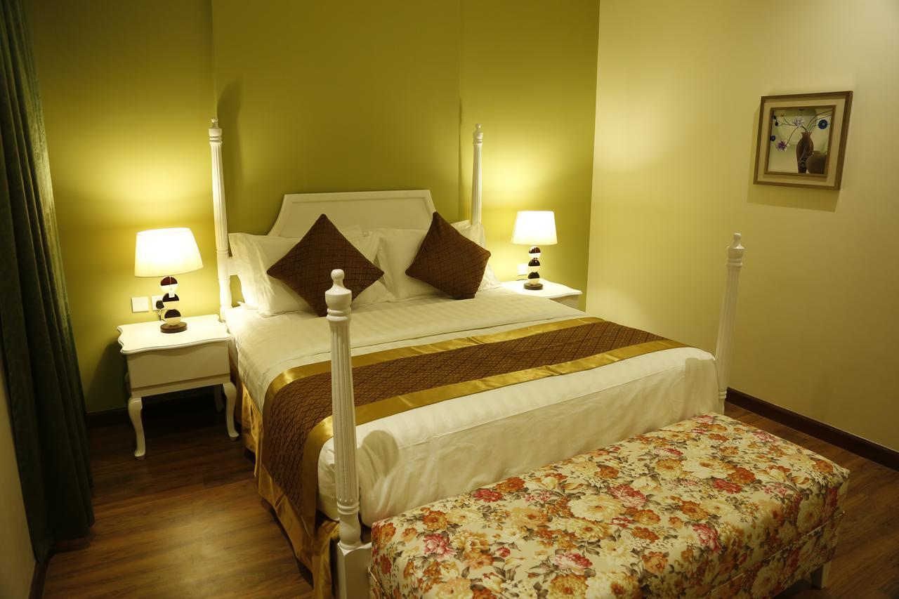 Flora Hotel Suite 2 فلورا2 للشقق المخدومة Rijád Exteriér fotografie