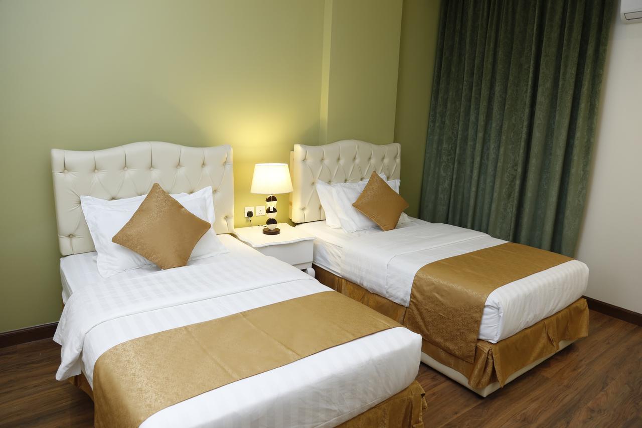 Flora Hotel Suite 2 فلورا2 للشقق المخدومة Rijád Exteriér fotografie